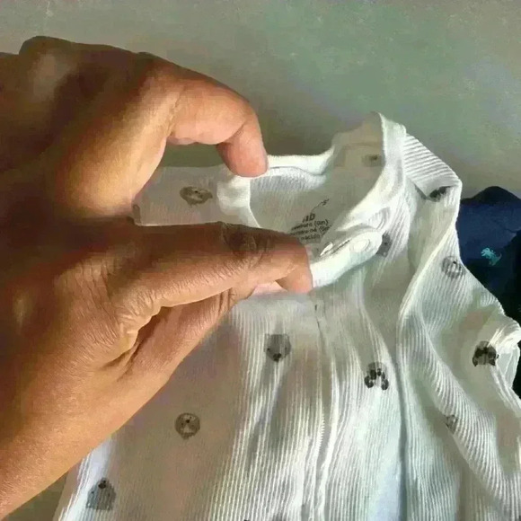 Carters play and sleep onesies - Picture 4 of 4